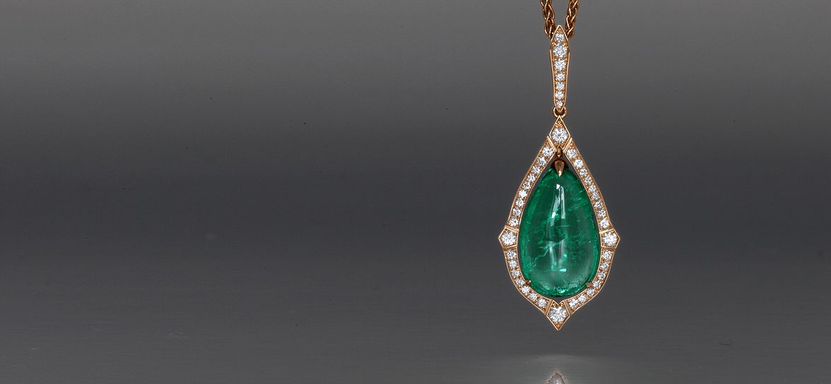 emerald rosegold pendant