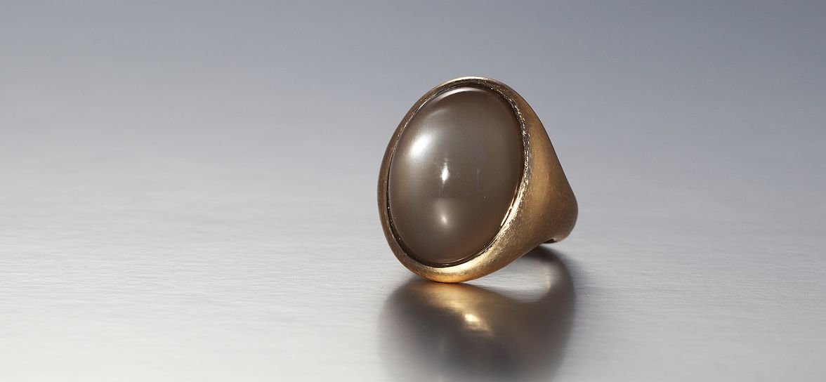 moonstone in rose gold ring