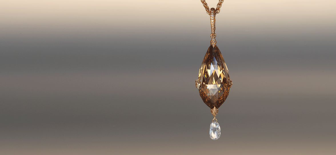 Brown diamond pendant