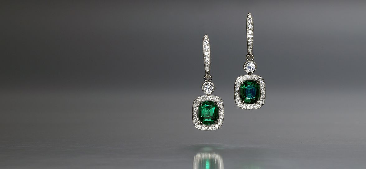 Tsavorite-Earrings