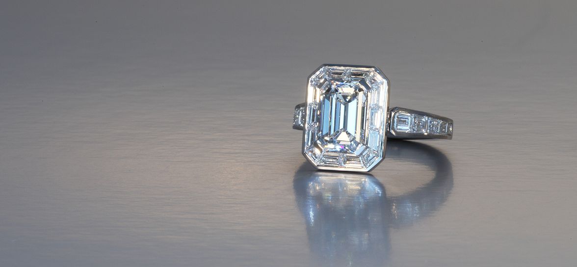 2ct Emerald cut diamond