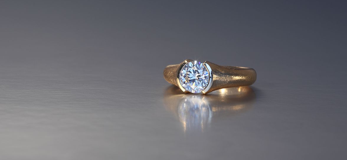 Diamond 0.74ct rose gold ring 