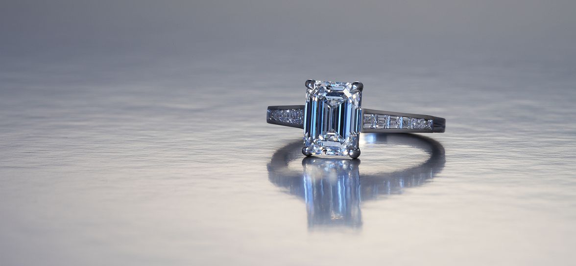 Diamond emerald cut ring